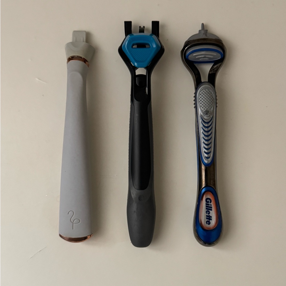 Razor Trio Set- Flamingo, Gillette